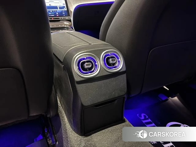 Mercedes-Benz Class C 2022 Белый из Китая, фото 5
