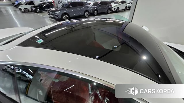 Mercedes-Benz AMG GT C192 2025 Белый из Кореи, фото 5