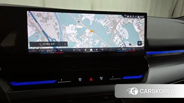 BMW 5 Series (G60) 2024 Черный из Кореи, фото 5