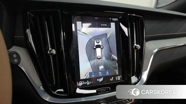 Volvo V60 Cross-Country 2nd Generation 2020 Жемчужный цвет из Кореи, фото 5
