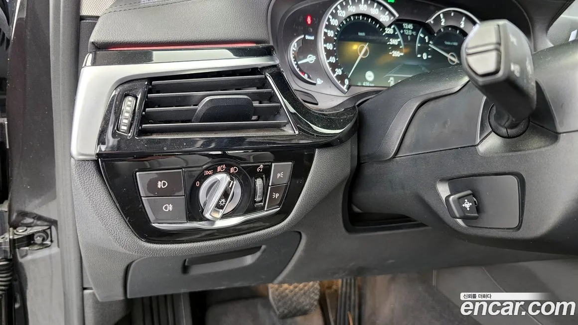 BMW 5 Series (G30) id 2150893 из Кореи 5