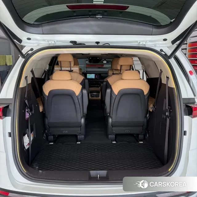 Kia Carnival 4th generation 2023 Белый из Кореи, фото 5