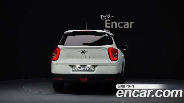 Ssangyong Tivoli Air 2018 Белый из Кореи, фото 5