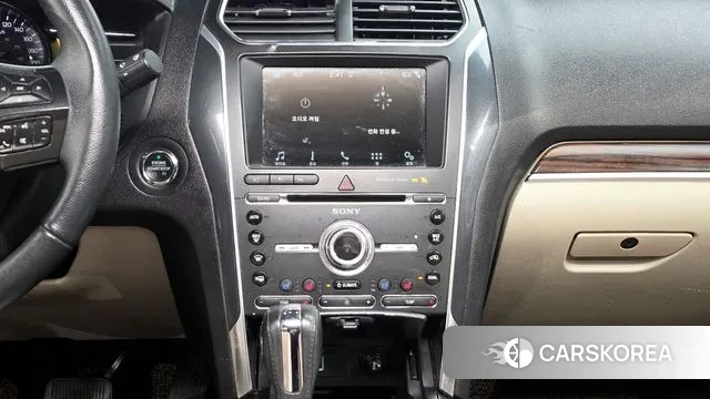 Ford Explorer 2018 Белый из Кореи, фото 5