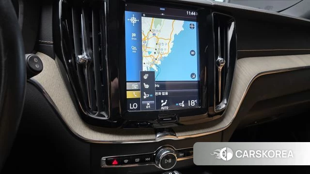 Volvo XC60 second Generation 2019 Черный из Кореи, фото 5