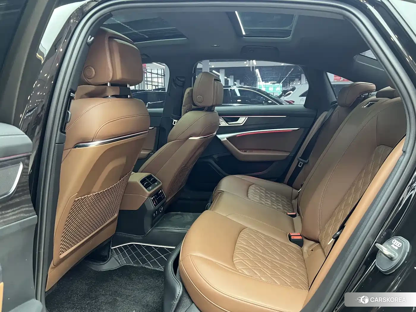 Audi A6L 2026 Черный из Китая, фото 5
