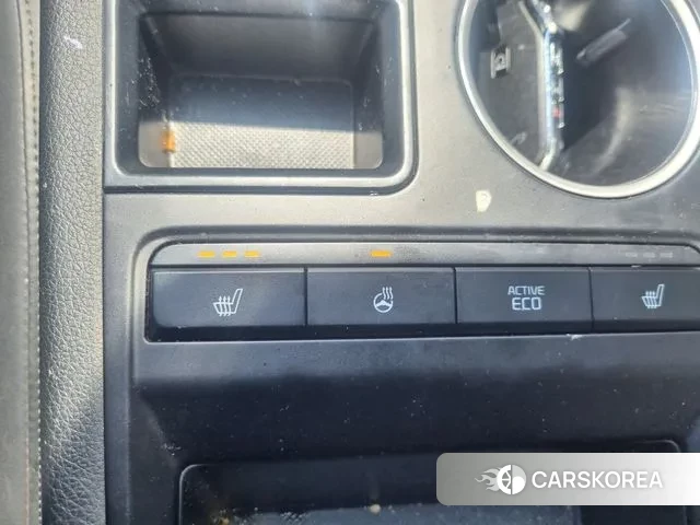 Kia K5 3rd generation 2022 Белый из Кореи, фото 5