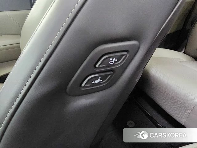 Kia The New Carnival 4th Generation 2023 Белый из Кореи, фото 5