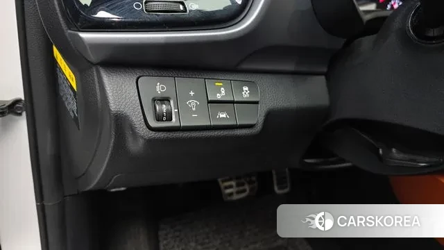 Kia Stonic 2018 Белый из Кореи, фото 5