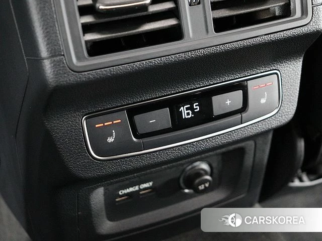 Audi Q5 (FY) 2023 Черный из Кореи, фото 5