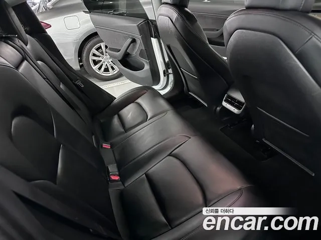 Tesla Model 3 2021 Белый из Кореи, фото 5