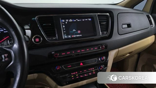 Kia The New Carnival 2018 Белый из Кореи, фото 5