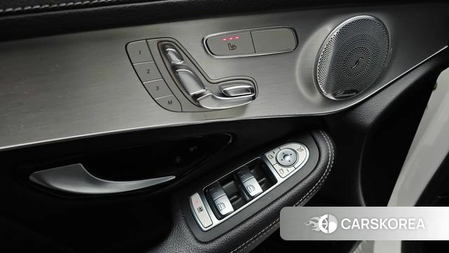 Mercedes-Benz GLC-Class X253 2018 Белый из Кореи, фото 5