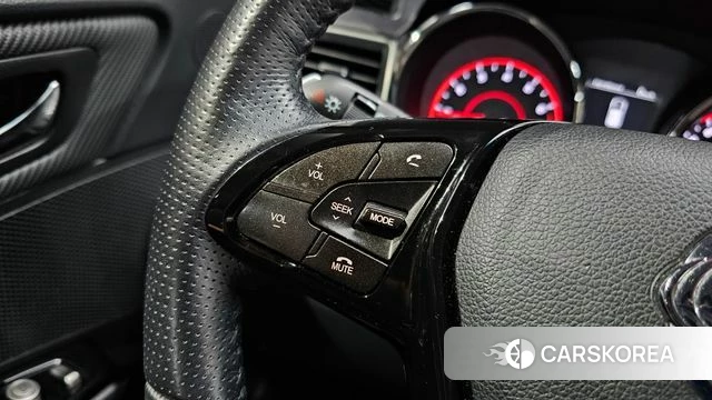 Ssangyong Tivoli Armor 2019 Белый из Кореи, фото 5
