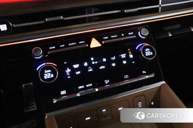 Hyundai Santa Fe (MX5) 2023 Белый из Кореи, фото 5