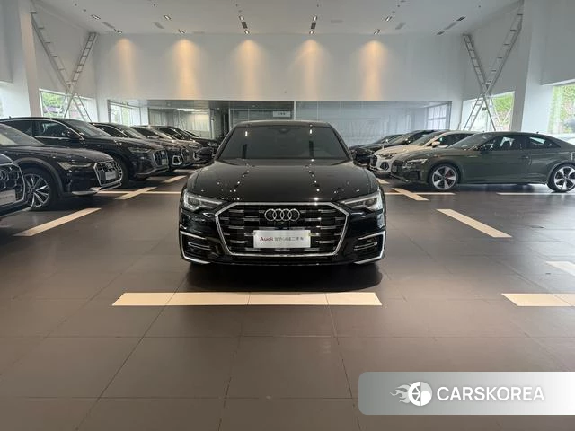Audi A6L 2025 Черный из Китая, фото 5