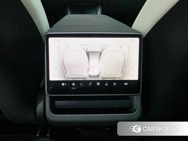 Tesla Model Y 2025 Белый из Кореи, фото 5