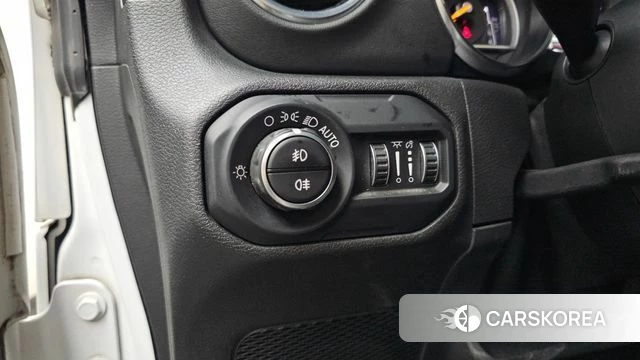 Jeep Wrangler (JL) 2019 Белый из Кореи, фото 5