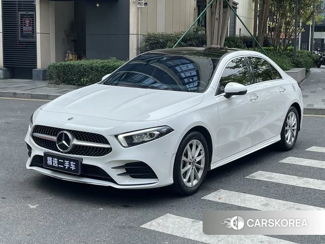 Mercedes-Benz Class A 2022 Белый из Китая, фото 5