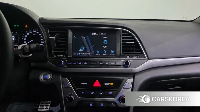 Hyundai Avante AD 2018 Белый из Кореи, фото 5