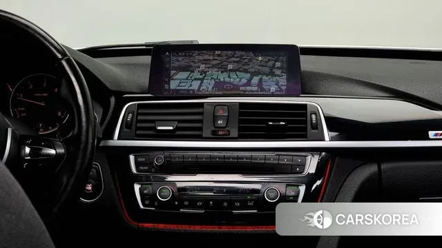 BMW 3 Series GT (F34) 2018 Белый из Кореи, фото 5