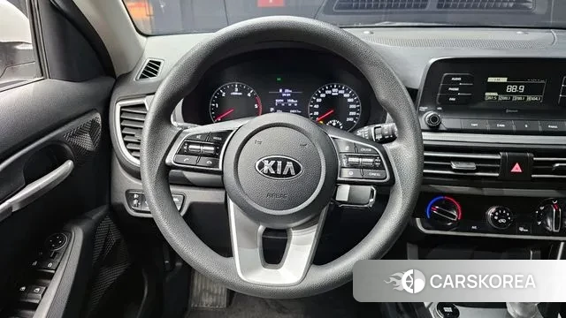 Kia Seltos 2021 Белый из Кореи, фото 5