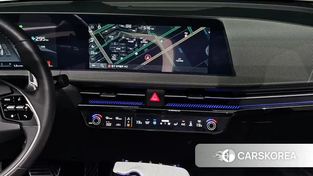 Kia EV6 2023 Белый из Кореи, фото 5