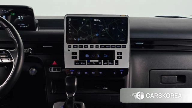Hyundai Staria 2023 Белый из Кореи, фото 5