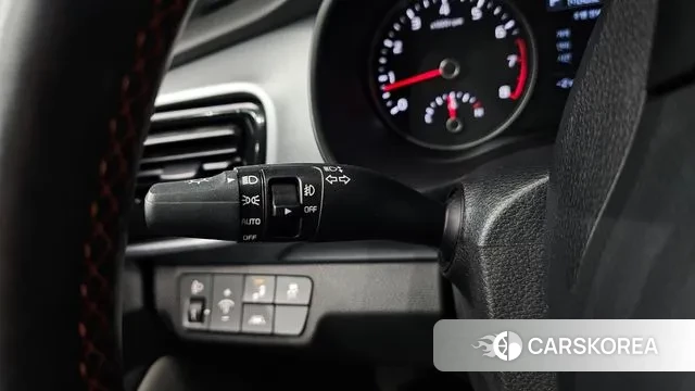 Kia Stonic 2019 Серый из Кореи, фото 5