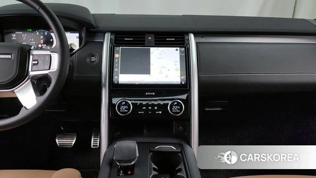Land Rover Discovery 5 2025 Черный из Кореи, фото 5