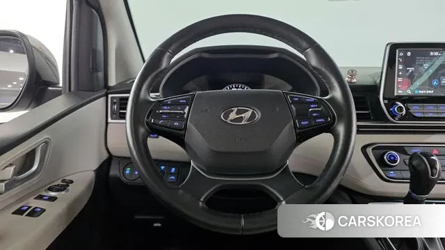 Hyundai The New Grand Starex 2019 Черный из Кореи, фото 5