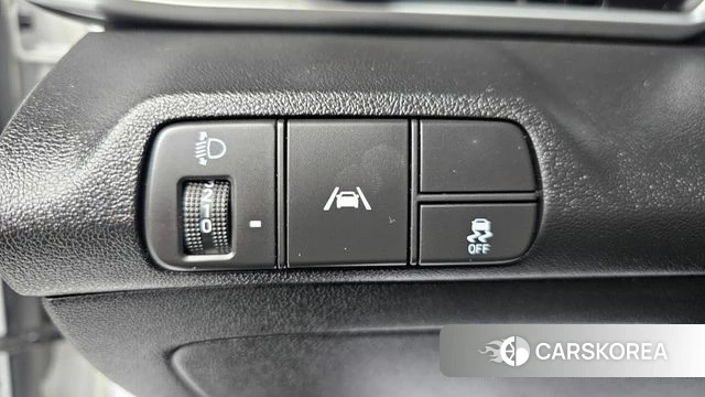 Hyundai Avante (CN7) id 3884394 из Кореи 5