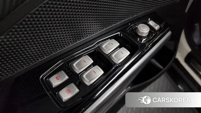 Ssangyong Tivoli Armor 2018 Белый из Кореи, фото 5