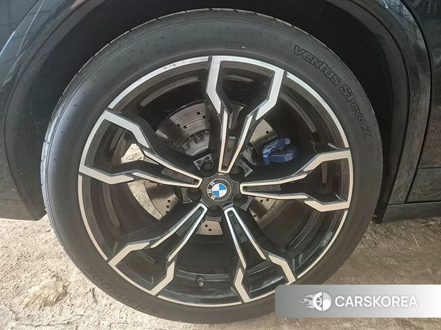 BMW X4M (G02) 2021 Черный из Кореи, фото 5