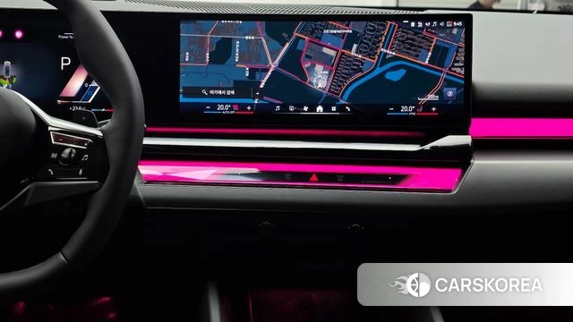 BMW 5 Series (G60) 2025 Серебристо-серый из Кореи, фото 5