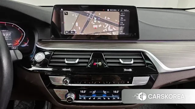 BMW 6 Series GT (G32) 2019 Черный из Кореи, фото 5