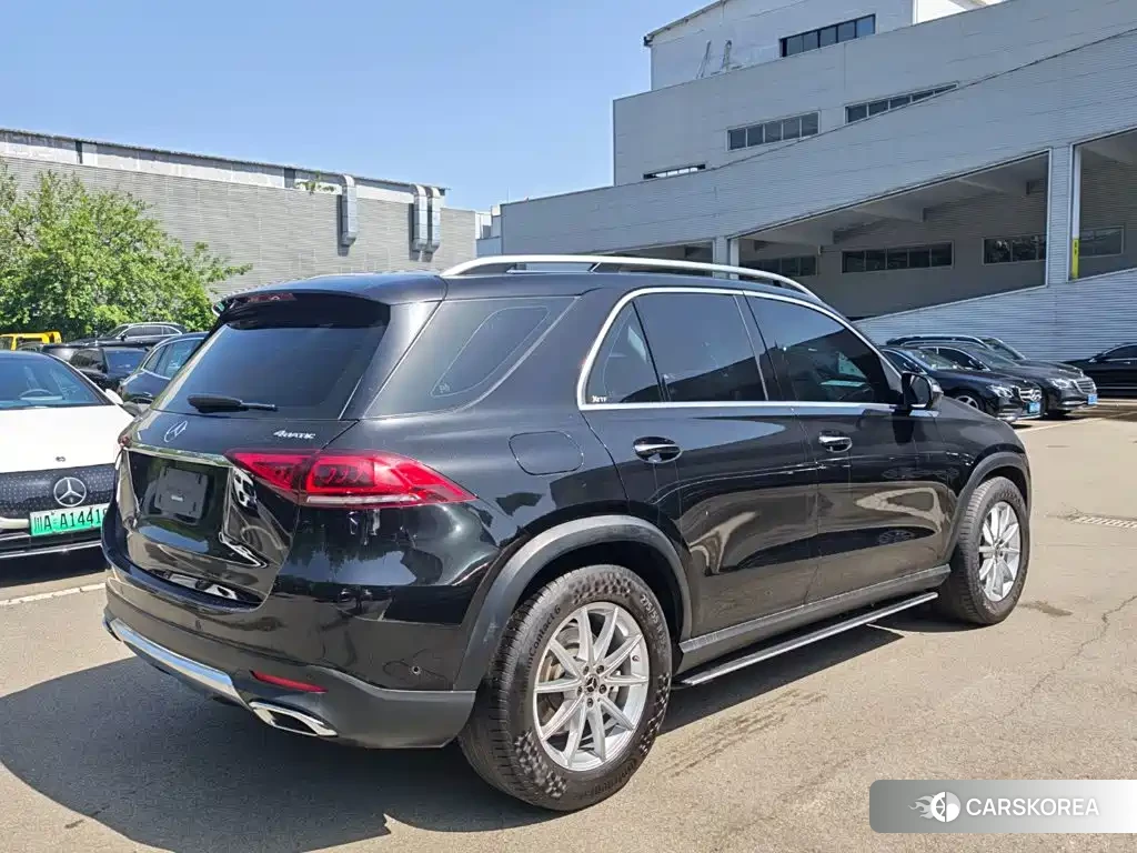 Mercedes-Benz GLE 2022 Черный из Китая, фото 5