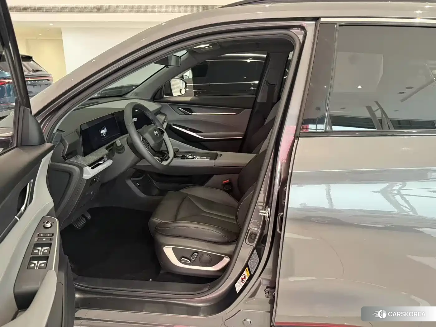 Chang'an Changan CS75PLUS 2023 Silver/gray из Китая, фото 5