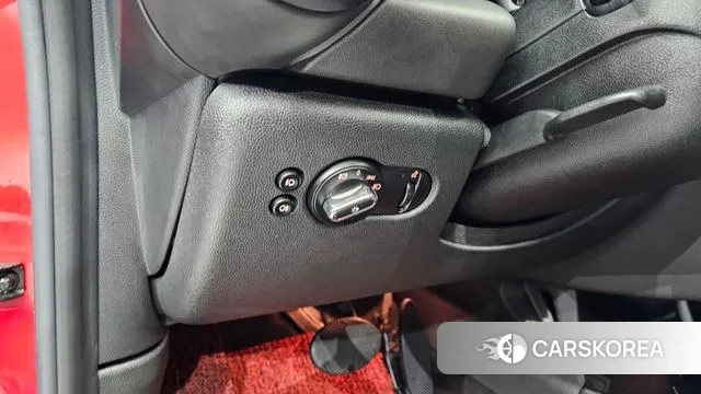 Mini Cooper 2019 Красный из Кореи, фото 5