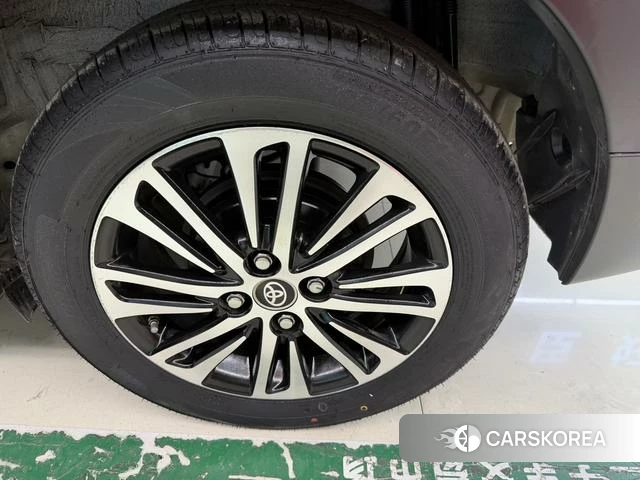 Toyota YARIS L Zhixuan 2022 Белый из Китая, фото 5