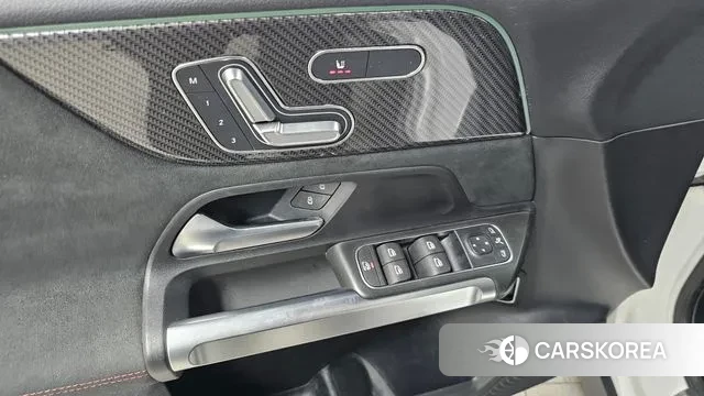 Mercedes-Benz GLB-Class X247 2021 Белый из Кореи, фото 5