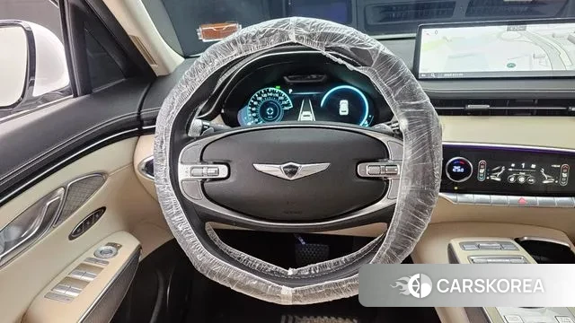 Genesis GV70 2023 Белый из Кореи, фото 5