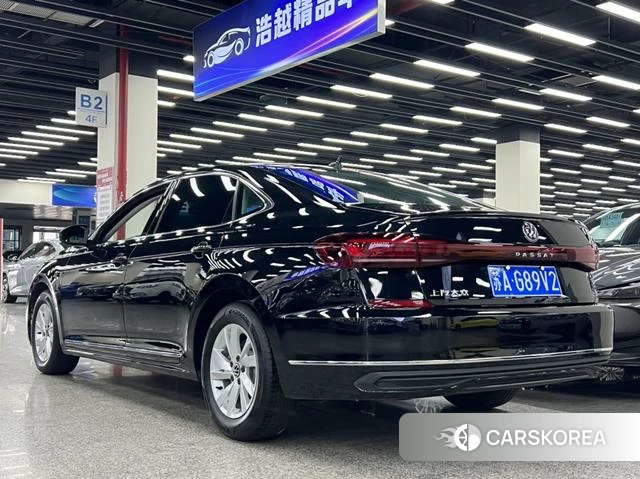 Volkswagen Passat 2025 Черный из Китая, фото 5