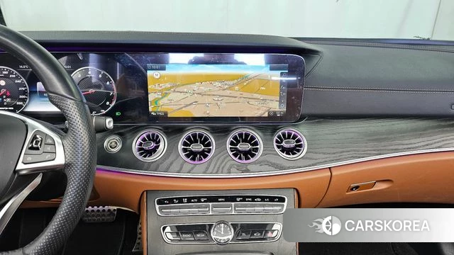 Mercedes-Benz E-Class W213 2018 Белый из Кореи, фото 5