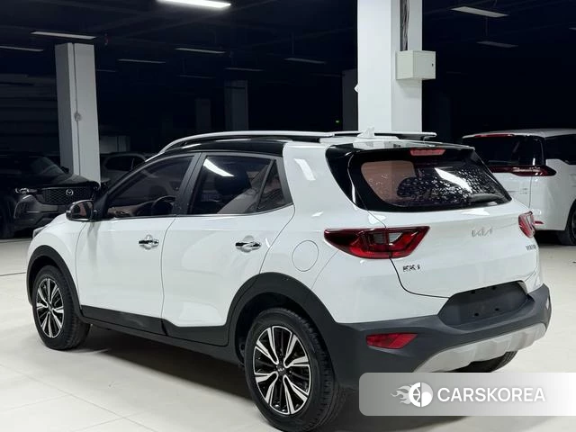 Kia Yi Ran 2021 Белый из Китая, фото 5