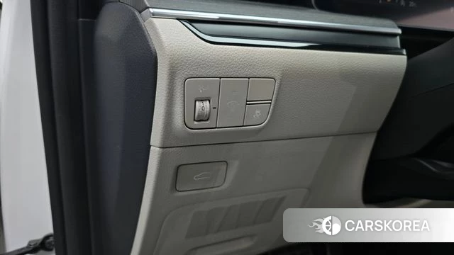 Kia The New K5 3rd generation 2024 Белый из Кореи, фото 5
