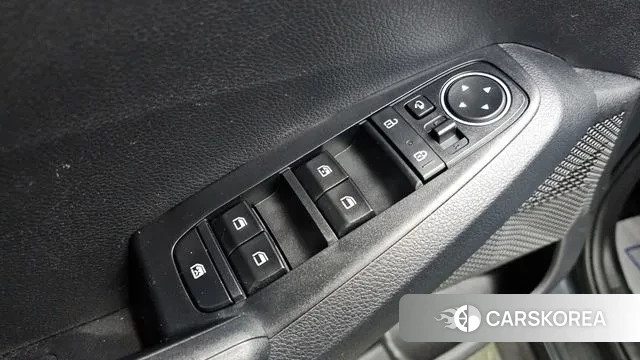 Kia Seltos 2022 Серый из Кореи, фото 5