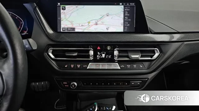 BMW 1 Series (F40) 2023 Белый из Кореи, фото 5