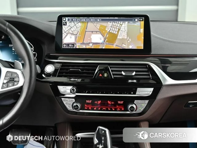BMW 5 Series (G30) 2021 Белый из Кореи, фото 5