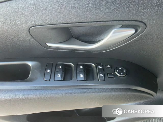 Hyundai Tucson Hybrid (NX4) 2021 Серебристо-серый из Кореи, фото 5